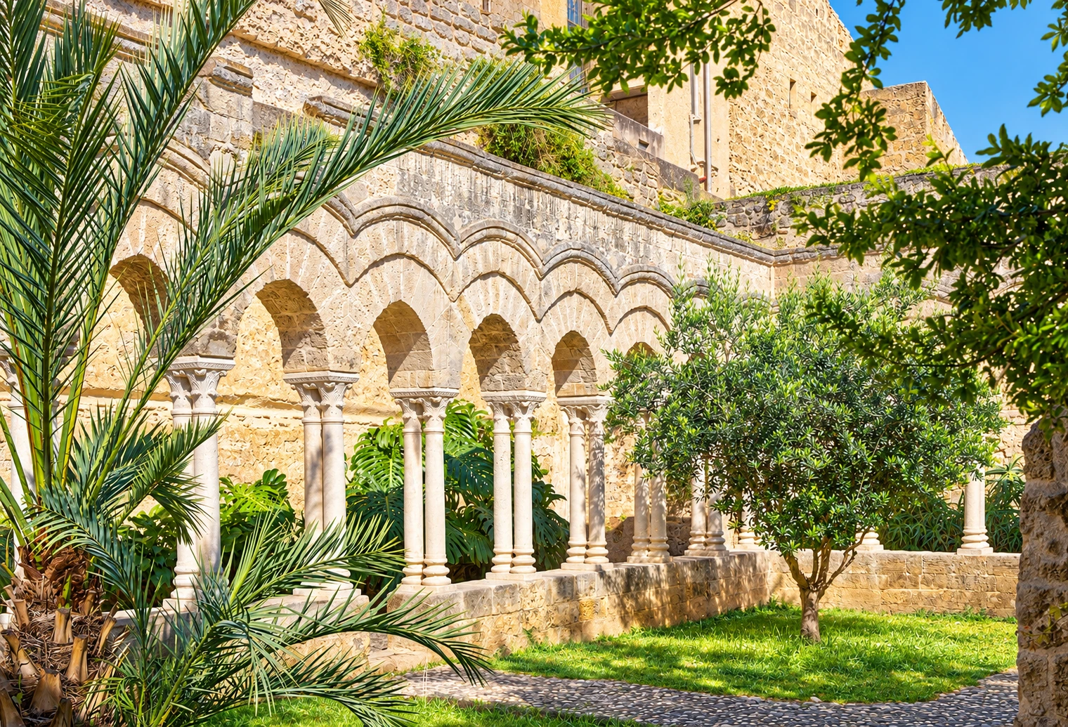 Palermo · San Giovanni degli Eremiti · Chiostro